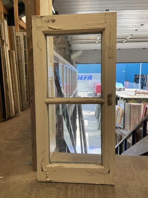 r595 oude raamoje met dubbel glas, Doe-het-zelf en Verbouw, Deuren en Horren