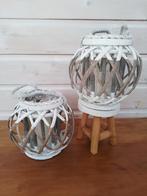 Twee windlichten, Huis en Inrichting, Woonaccessoires | Kandelaars en Kaarsen, Ophalen, Overige materialen, Gebruikt, Kaars