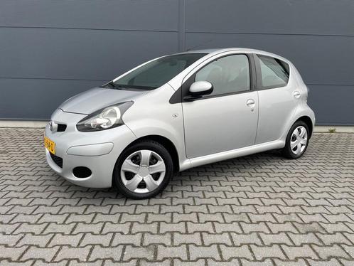 Toyota Aygo 1.0-12V Comfort automaat bouwjaar 2011, Auto's, Toyota, Bedrijf, Te koop, Aygo, ABS, Airbags, Airconditioning, Centrale vergrendeling