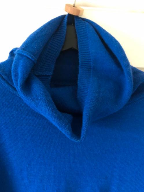 Heerlijke blauwe wollen trui van Roberto Salto, Kleding | Dames, Truien en Vesten, Zo goed als nieuw, Blauw, Verzenden