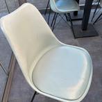 8 grijze en 8 groene stoelen, Huis en Inrichting, Ophalen, Kunststof, Gebruikt, Grijs