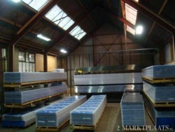 Maandaanbieding Polycarbonaat platen helder en opaal 16 mm beschikbaar voor biedingen
