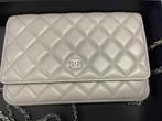 Chanel Wallet on Chain, Ophalen, Zo goed als nieuw, Grijs, Avondtasje