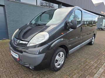 Opel Vivaro 2.0 Cdti Combi 84KW L2h1 2014 Zwart 9 persoons  beschikbaar voor biedingen