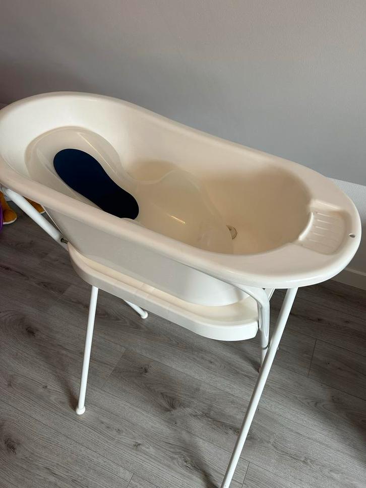 Badje + standaard + babyzitje, Kinderen en Baby's, Badjes en Verzorging, Gebruikt, Badje, Overige merken, Standaard, Ophalen