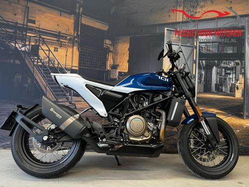 Husqvarna 701 vitpilen SPECIALE UITVOERING BLAUW M, Motoren, Motoren | Husqvarna, Bedrijf, Naked bike