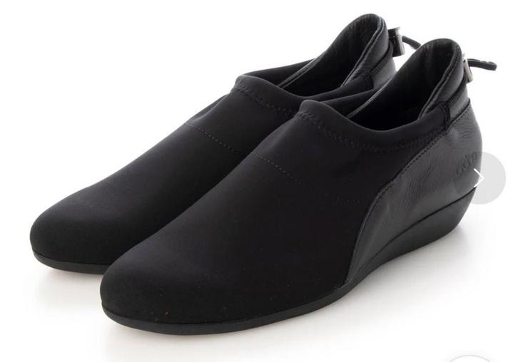 Arche Onyx zwarte Instappers - Stijlvol en Comfortabel, Kleding | Dames, Schoenen, Zo goed als nieuw, Instappers, Zwart, Ophalen of Verzenden