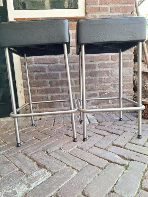 Barkruk, Huis en Inrichting, Barkrukken, Gebruikt, 60 tot 90 cm, Metaal, 2 krukken, Ophalen