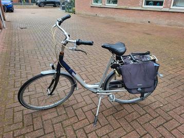 Gazelle lichtgewicht damesfiets beschikbaar voor biedingen