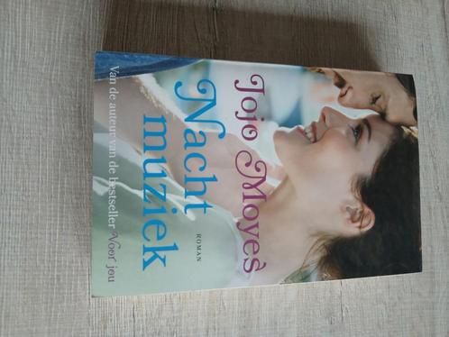 Nachtmuziek Jojo Moyes, Boeken, Chicklit, Zo goed als nieuw, Ophalen of Verzenden