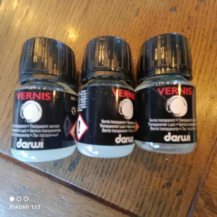 Darwi Vernis - zie omschrijving, Hobby en Vrije tijd, Schilderen, Nieuw, Acrylverf, Ophalen of Verzenden