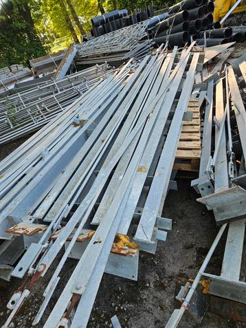 Spanten overkapping  beschikbaar voor biedingen