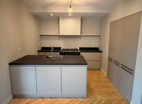 Compleet Nette Keuken + Spoeleiland + Wandkast GEDEMONTEERD, Huis en Inrichting, Keuken | Complete keukens, Overige typen, Overige kleuren
