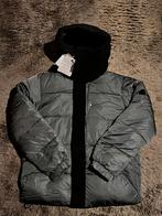 Moncler, Kleding | Heren, Jassen | Winter, Moncler, Maat 48/50 (M), Ophalen of Verzenden, Zo goed als nieuw