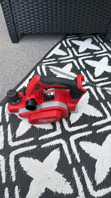 Milwaukee M18 BP-0 18V Accu schaafmachine body 82mm 2mm beschikbaar voor biedingen