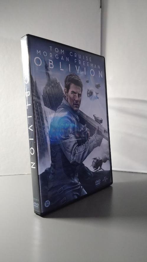 DVD NL Tom Cruise 3 DVD  collection  !! ZGAN !!, Cd's en Dvd's, Dvd's | Science Fiction en Fantasy, Zo goed als nieuw, Science Fiction