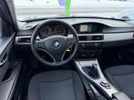 BMW 3 Serie Touring 318i panoramadak airco 6 versnellingen, 4 cilinders, 129 pk, Zwart, Handgeschakeld