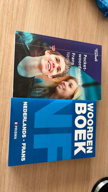 Van Dale Pocketwoordenboek Frans-Nederlands beschikbaar voor biedingen