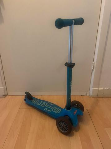 Micro step mini blauw beschikbaar voor biedingen