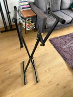 Stagg keyboardstandaard dubbel, Muziek en Instrumenten, Standaards, Ophalen, Zo goed als nieuw, Instrumentstandaard, Keyboard of Synthesizer