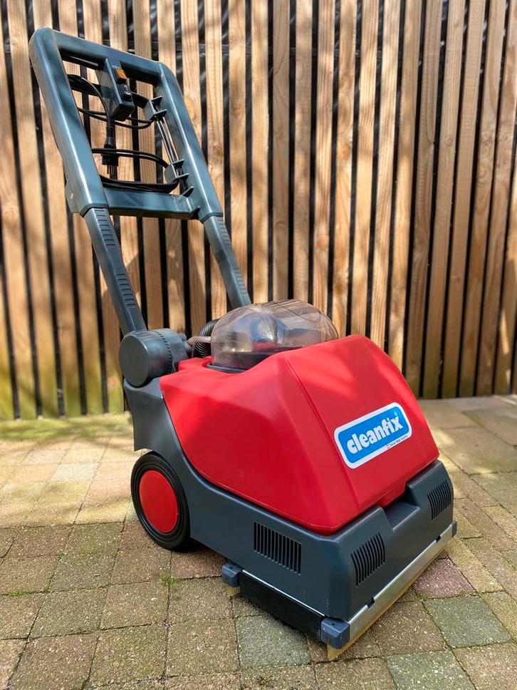Gebruikte schrob-/ zuigmachine Cleanfix RA 300 E, Doe-het-zelf en Verbouw, Reinigingsmachines, Gebruikt, Schrobmachine, Ophalen
