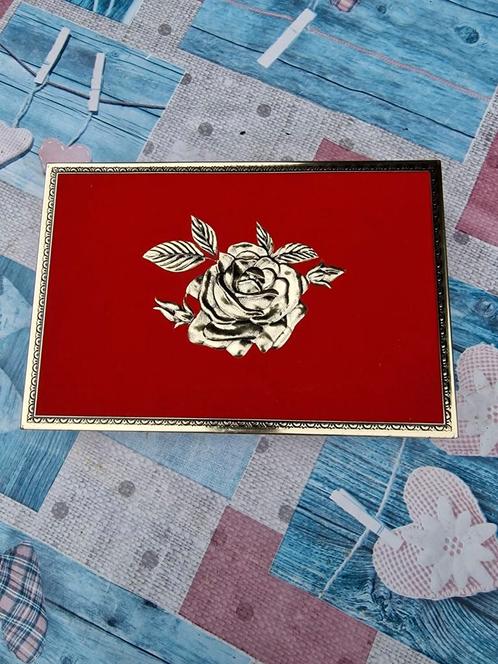 Vintage Rood Gouden Roos Doosje, Antiek en Kunst, Antiek | Woonaccessoires, Ophalen of Verzenden