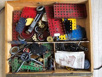 Mecano - verschillende onderdelen beschikbaar voor biedingen