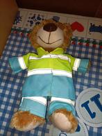 Dierenambulance beer knuffel ambulance broeder 30 cm groot, Ophalen of Verzenden, Zo goed als nieuw, Beer