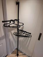 Metalen kapstok met 8 metalen hangers, Zo goed als nieuw, Minder dan 100 cm, Metaal, Ophalen