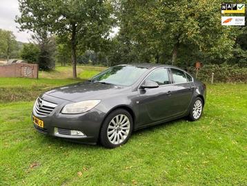 Opel Insignia 1.8 Business beschikbaar voor biedingen
