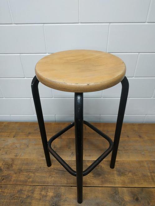 Hoge Vintage Industriële Metalen Barkruk Werkbank Kruk, Huis en Inrichting, Barkrukken, Gebruikt, 60 tot 90 cm, Hout, Metaal, 1 kruk