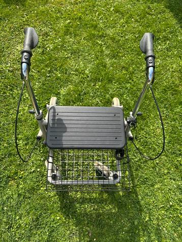 Rollator beschikbaar voor biedingen