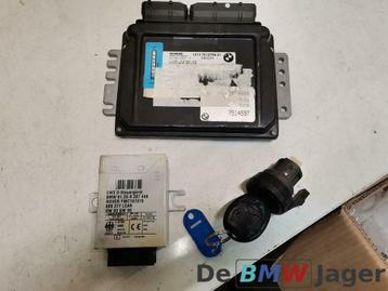 DME met EWS en sleutel Mini R50 W10 7514597 beschikbaar voor biedingen
