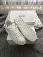 Alexander mcqueen schoenen echt leer, Ophalen of Verzenden, Zo goed als nieuw, Zwart