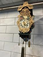 Mooie nette friese stoelklok ., Antiek en Kunst, Antiek | Klokken, Ophalen