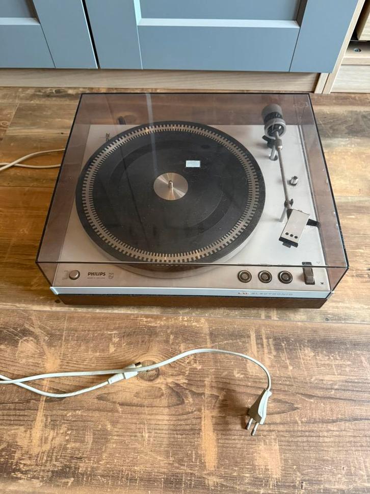 Philips 212 platenspeler, Audio, Tv en Foto, Platenspelers, Gebruikt, Platenspeler, Philips, Ophalen of Verzenden