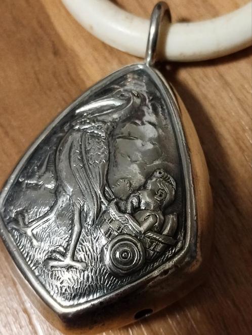 Antiek verzilverd bijtring rammelaar van fa.Leeuw Den Bouter, Antiek en Kunst, Curiosa en Brocante, Ophalen of Verzenden