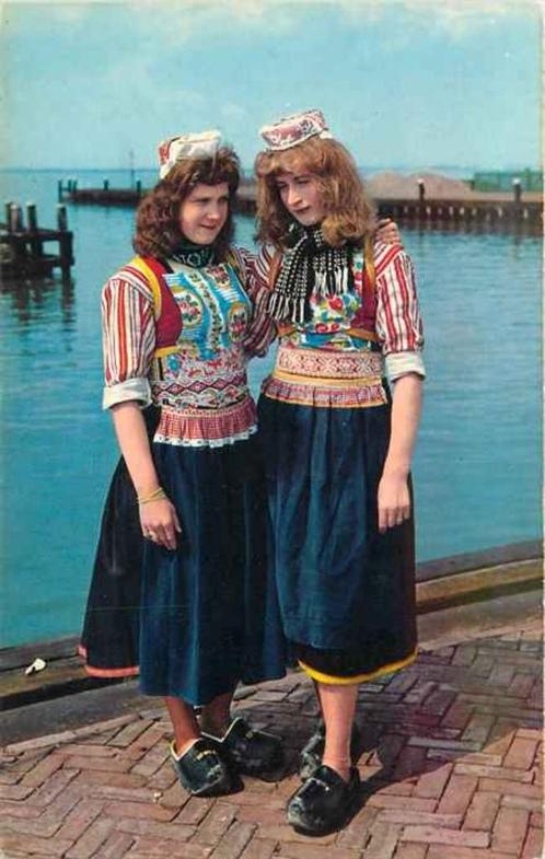 (301-039-013) Marken Holland, Verzamelen, Ansichtkaarten | Nederland, Noord-Holland, Verzenden