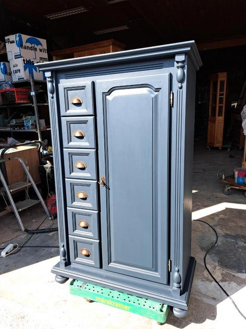 Grijs grenen ladekast meidenkast refurbished, Huis en Inrichting, Kasten | Ladekasten, Gebruikt, 150 tot 200 cm, 50 tot 100 cm