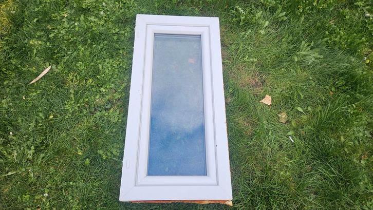 Kunststof Kiepraam - Tripel Glas - 120x50cm, Doe-het-zelf en Verbouw, Glas en Ramen, Ophalen of Verzenden