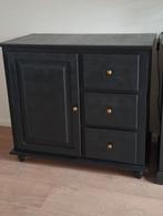 Leuk zwart kastje met mooie knoppen, 3 laden, en legplank, Ophalen of Verzenden, 25 tot 50 cm, 50 tot 100 cm
