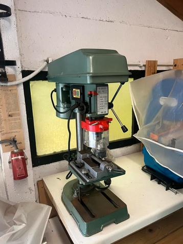 Kolomboormachine beschikbaar voor biedingen