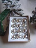 Oude kleine zilveren kerstballetjes feather tree, Ophalen of Verzenden, Gebruikt