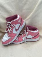 Nike Air Jordan 1 Mid Roze Wit Maat 39, Nike, Ophalen of Verzenden, Roze, Sneakers of Gympen