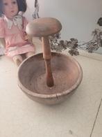 Zeer oude naaigarnituur, Antiek en Kunst, Ophalen of Verzenden