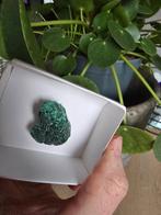 Malachiet groen, Ophalen, Nieuw