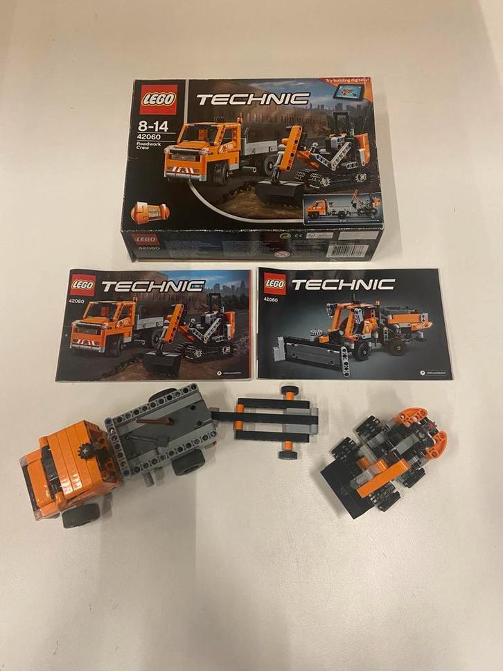 Lego Technic 42060 wegenbouw ploeg, Kinderen en Baby's, Speelgoed | Duplo en Lego, Zo goed als nieuw, Lego, Complete set, Ophalen of Verzenden