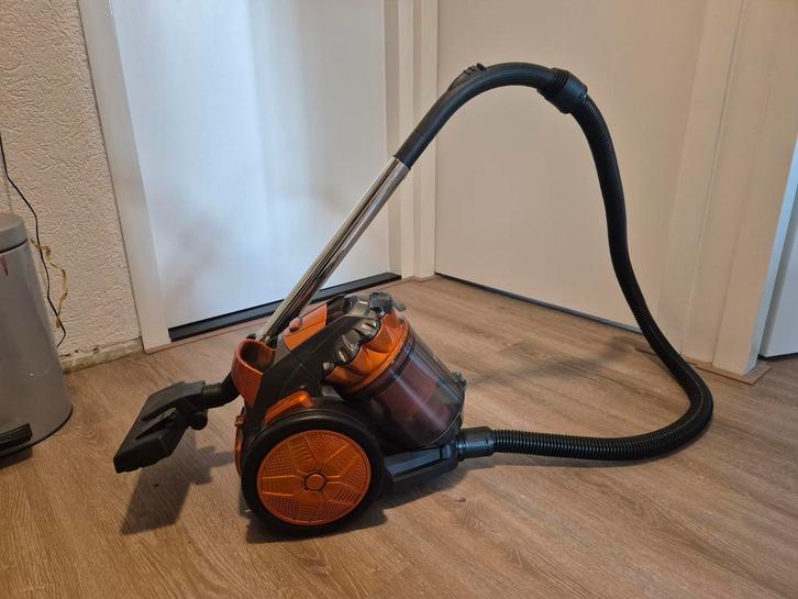 Royalty Line Zakloze Cycloon Stofzuiger - Met HEPA Filter, Witgoed en Apparatuur, Stofzuigers, Zo goed als nieuw, Stofzuiger, Reservoir