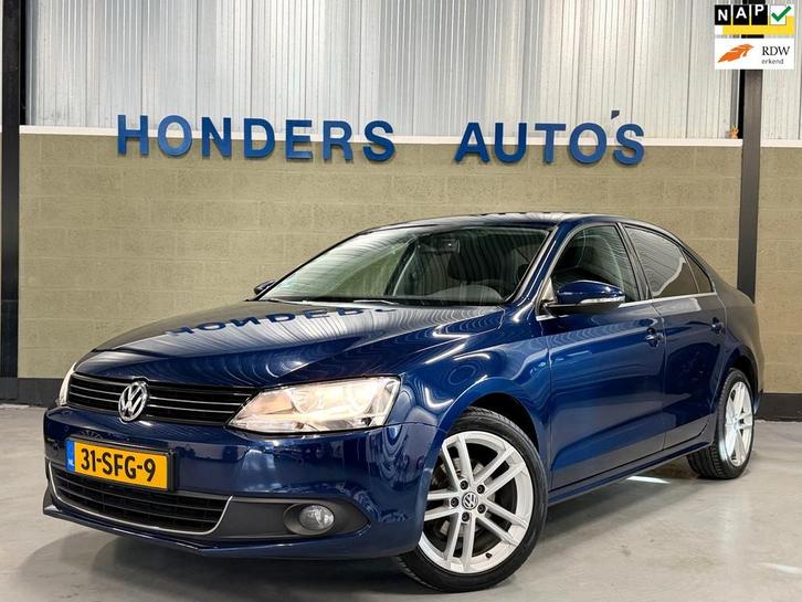 Volkswagen Jetta 1.2 TSI Comfortline I TREKHAAK I NAVI I PAR, Auto's, Volkswagen, Bedrijf, Te koop, Jetta, ABS, Airbags, Airconditioning
