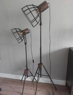 2 vloerlampen brons, Huis en Inrichting, Lampen | Vloerlampen, Ophalen of Verzenden, Zo goed als nieuw, 150 tot 200 cm